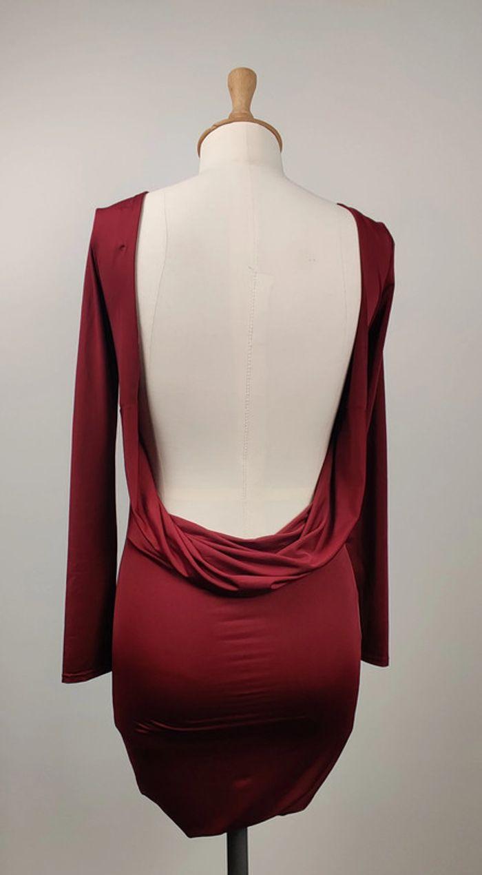 Robe dos nu bénitier avec ou sans bijou bordeaux - Club L - 40 - photo numéro 2