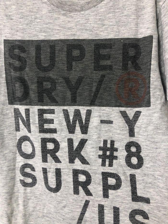 T shirt super Dry . Taille M - photo numéro 6