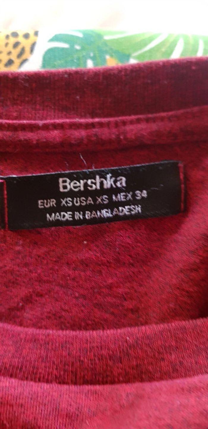 T-shirt Bershka XS - photo numéro 4