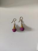 Boucle d'oreille indienne or et magenta