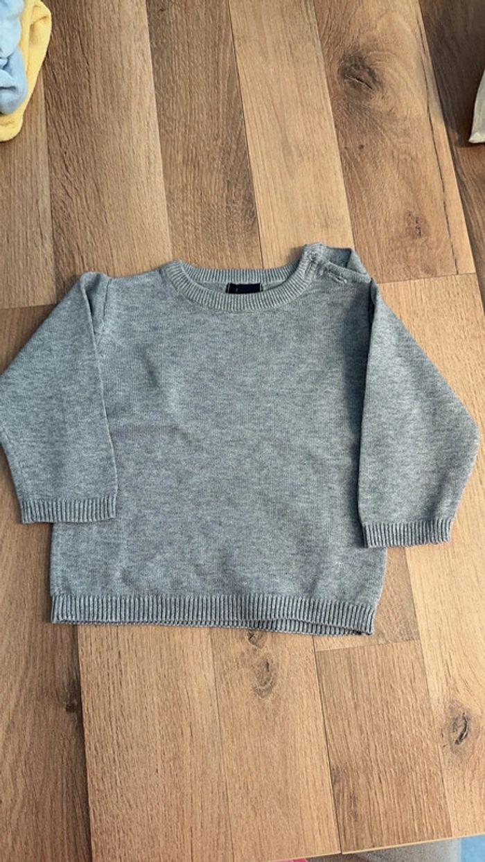 Pull garçon taille 3 mois