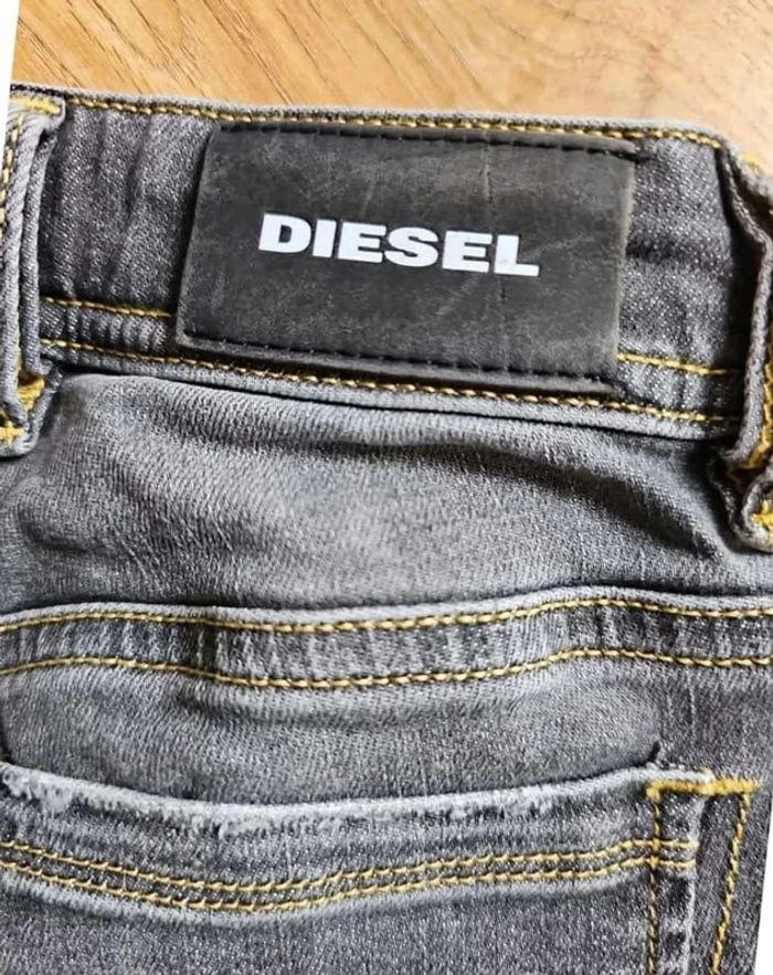 Jeans Diesel slim skinny gris 8 ans - photo numéro 6