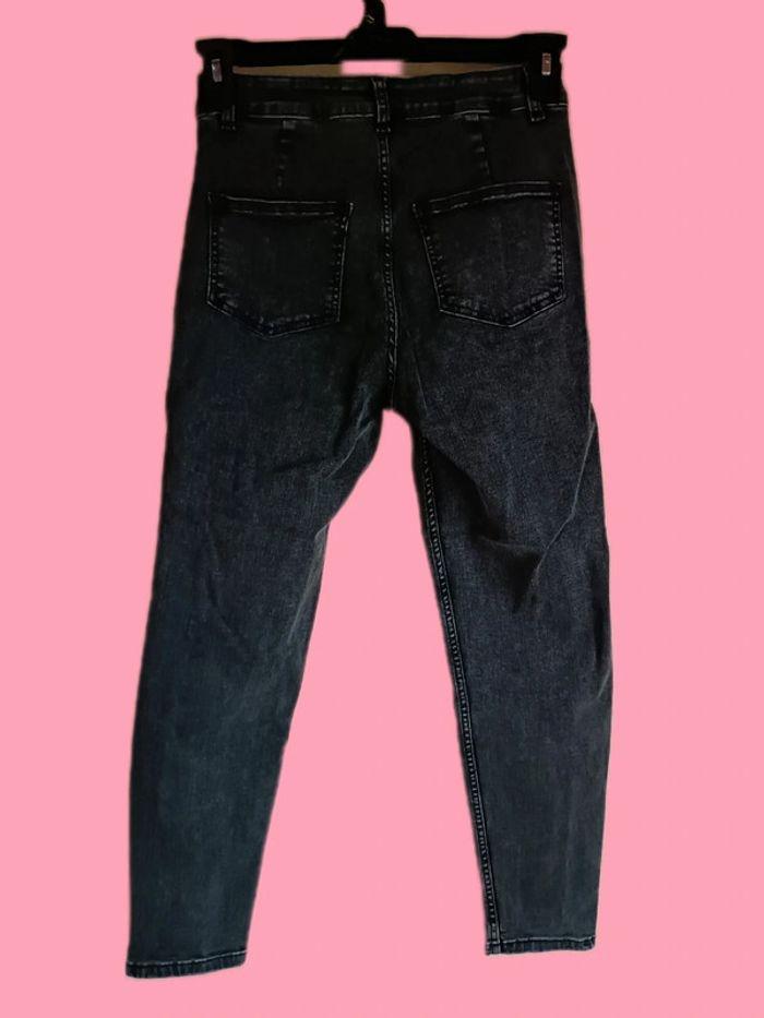 Pantalon neuf - photo numéro 2