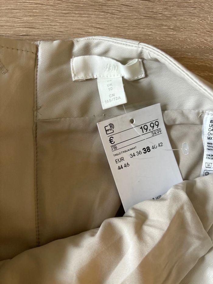 Jupe en cuir beige h&m neuve - photo numéro 2