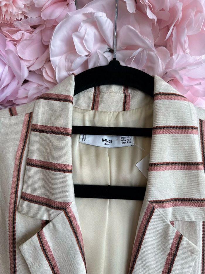 Blazer Mango crème à fines rayures taille XS oversize - photo numéro 3