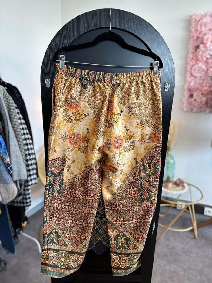 Pantalon Zara léger à motifs fleuris - Taille 40 - photo numéro 1