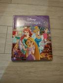 Livre Princesses Cherche et Trouve