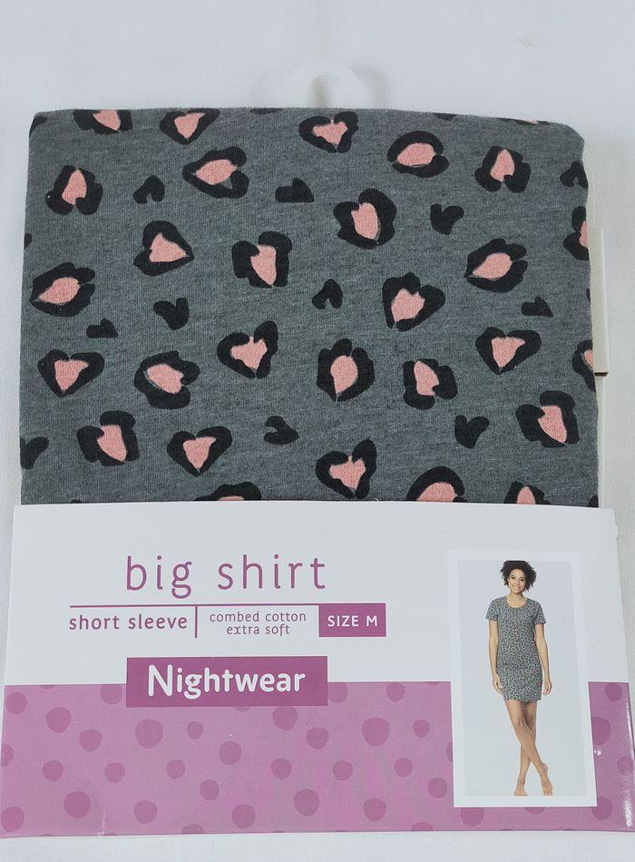 Robe / chemise de nuit / pyjama femme gris M Neuf - photo numéro 1