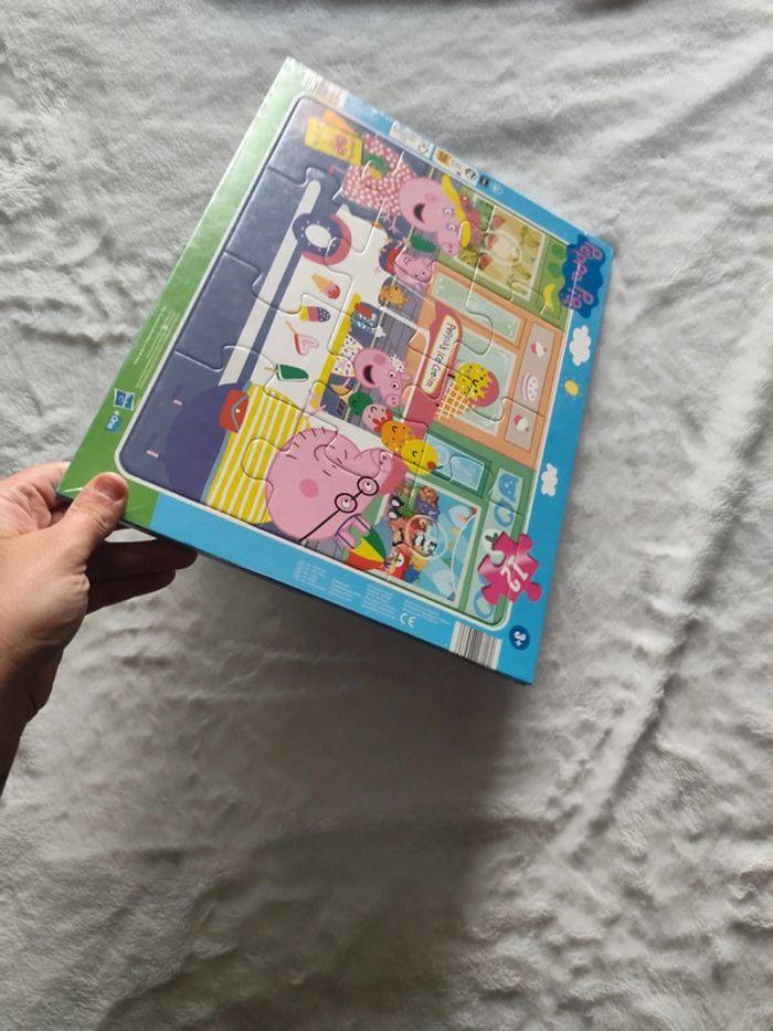 Puzzle pepa pig deux puzzles neuf pas déballer encore sous plastique idéale pour un cadeau de Noël - photo numéro 6