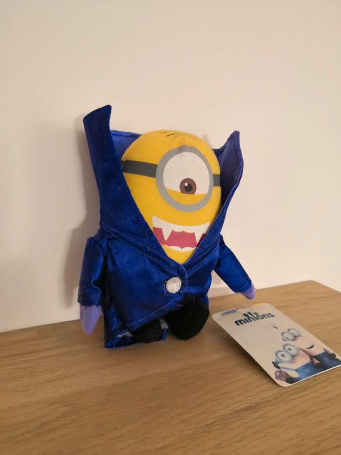 Peluche minion neuve - photo numéro 2