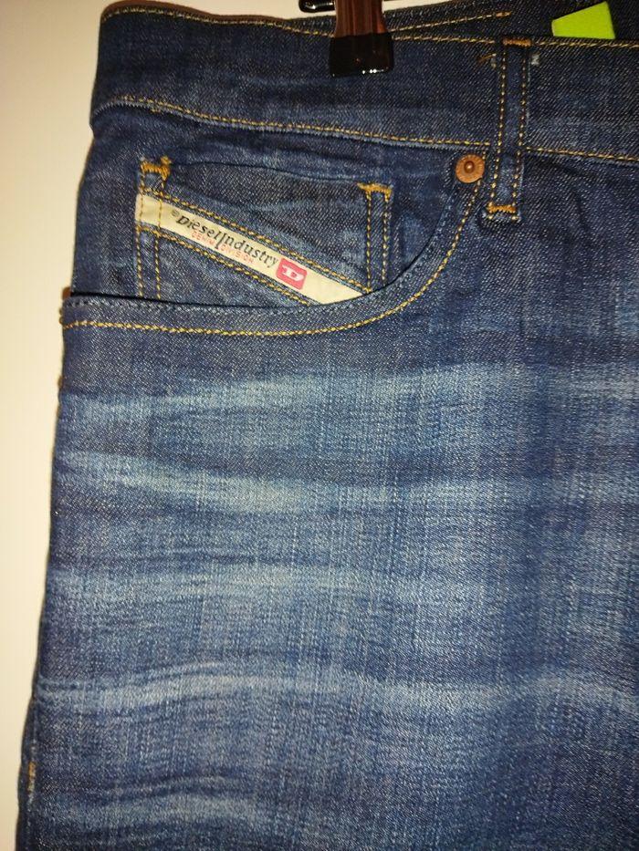 Jean diesel d fining taille w33 l32 - photo numéro 3