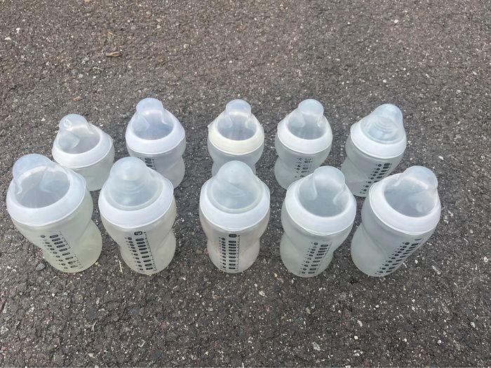 Lot de 10 biberons 🍼 Tommee Tippee - photo numéro 1