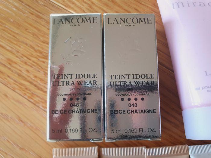 Lot Maquillage Lancôme (fond de teint, sérum jeunesse et Gel Douche) Neufs. - photo numéro 2