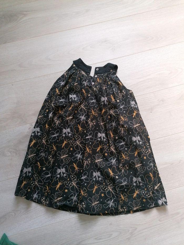 Robe fille. Taille 6 ans - photo numéro 5