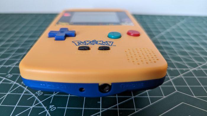 Gameboy color édition Pokémon Pikachu - photo numéro 6