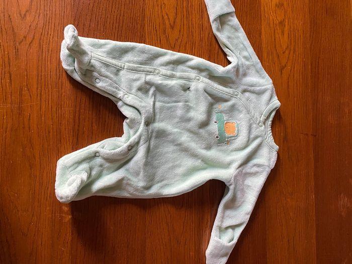 Lot de 3 pyjamas naissance - photo numéro 4