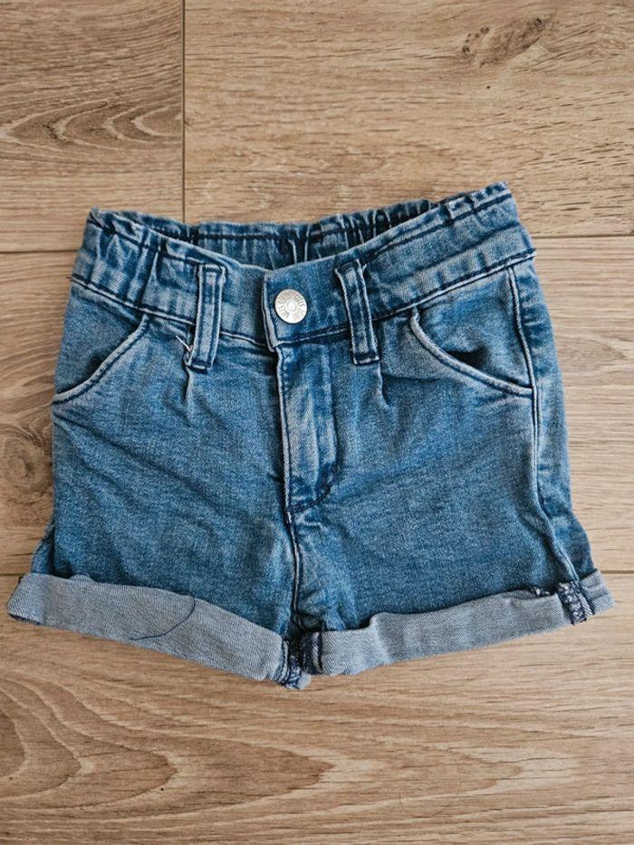 2 short en jeans 5 ans - photo numéro 4