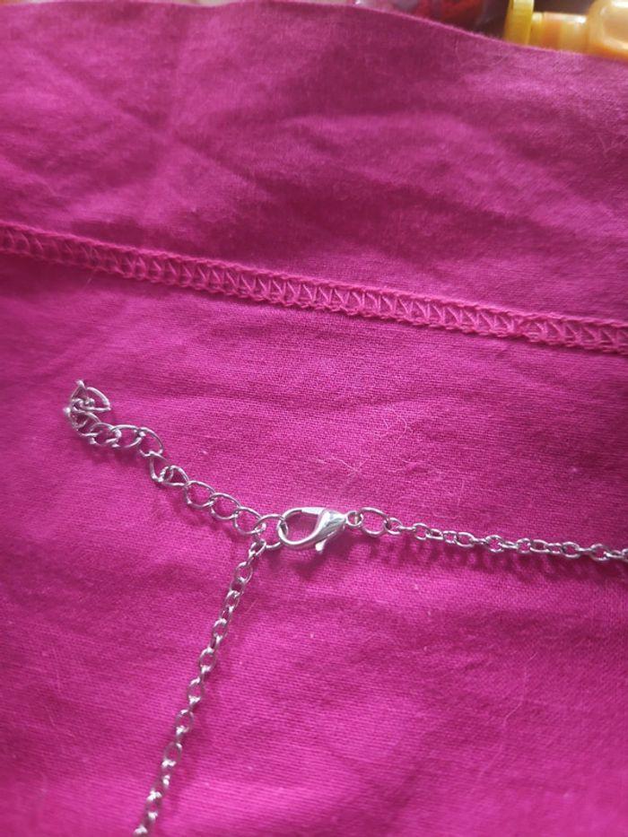 Collier stitch qui crie pas de vinted go - photo numéro 5