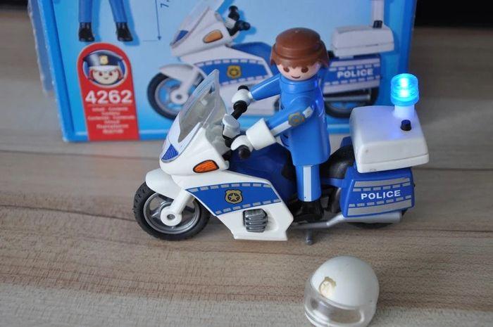 Boote set playmobil motard police 4262 - photo numéro 2