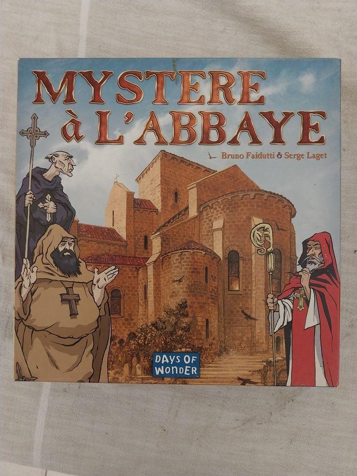 Mystère à l'abbaye - photo numéro 1