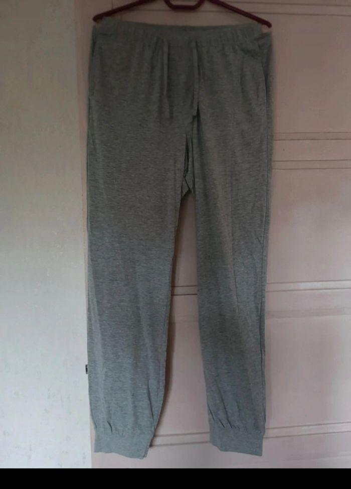 Lot de 2 jogger Hm taille XS neufs - photo numéro 3