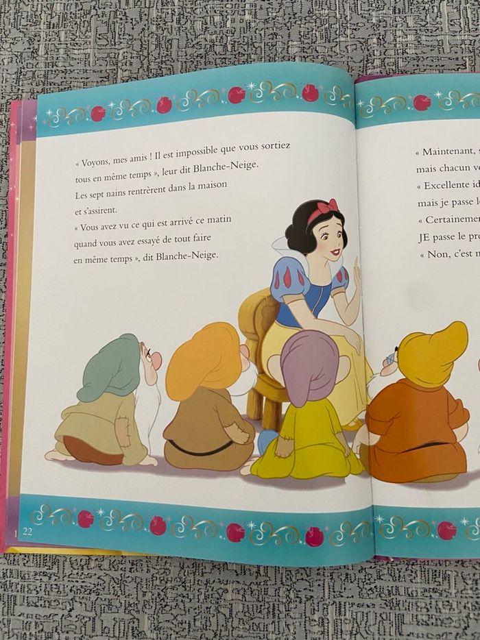 Livre Disney Blanche Neige une journée mouvementée - photo numéro 7