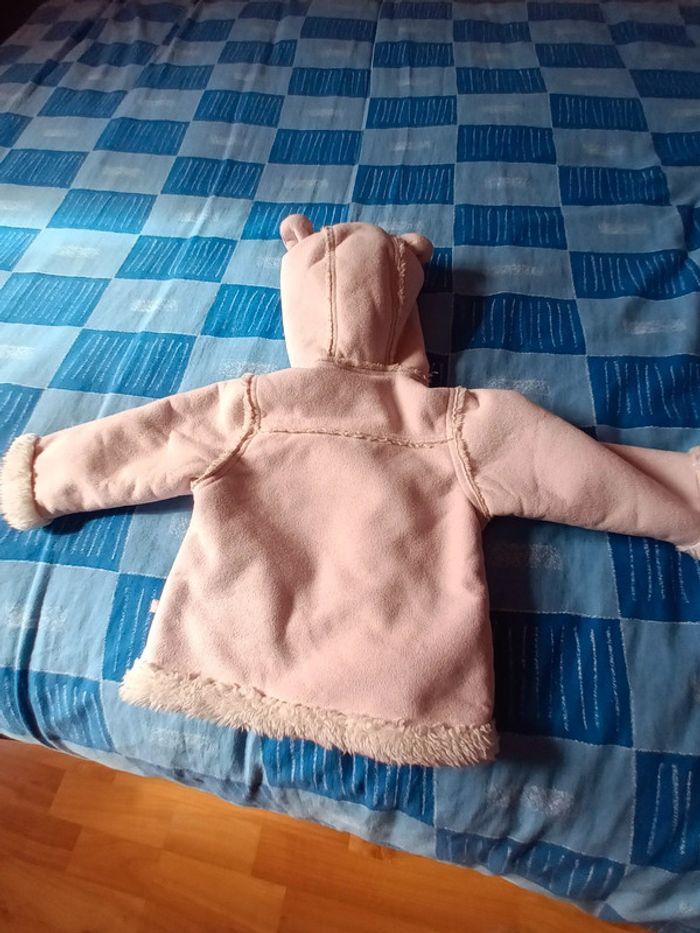 Manteau  Disney à capuche bébé fille 6 -9 mois - photo numéro 2