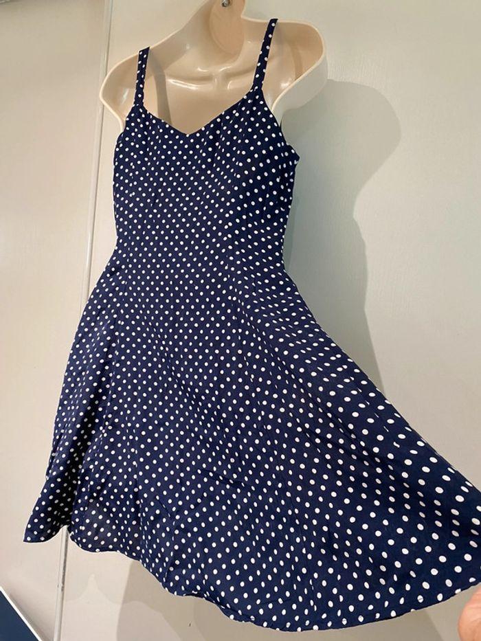 robe à pois bleue et blanche avec bretelles cintrée vintage - photo numéro 20