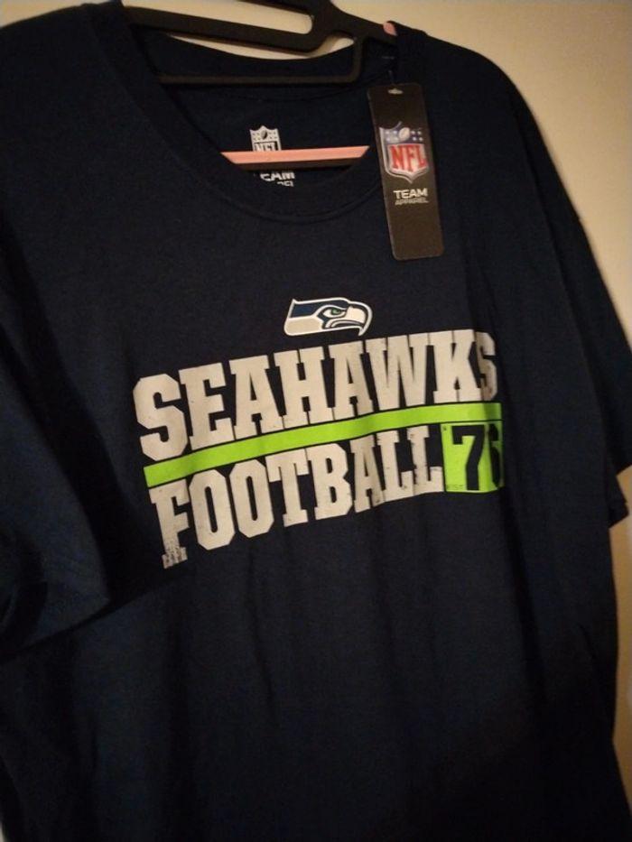 T-shirt NFL seahawjs L - photo numéro 2