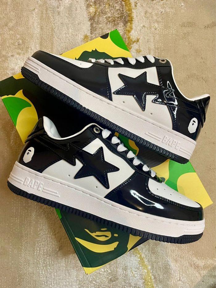 Baskets basses A Bathing Ape Bape Sta Low Enlarged M2 noir et blanche - photo numéro 17