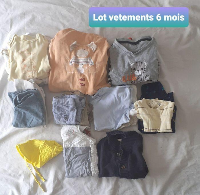 Lot de vêtements garçon - photo numéro 1