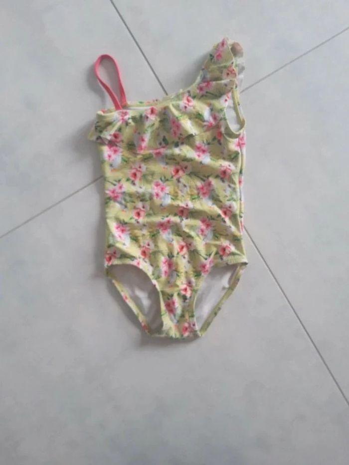 Maillot de bain - photo numéro 1