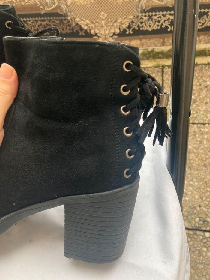 Bottines noires en daim taille 39 - photo numéro 3