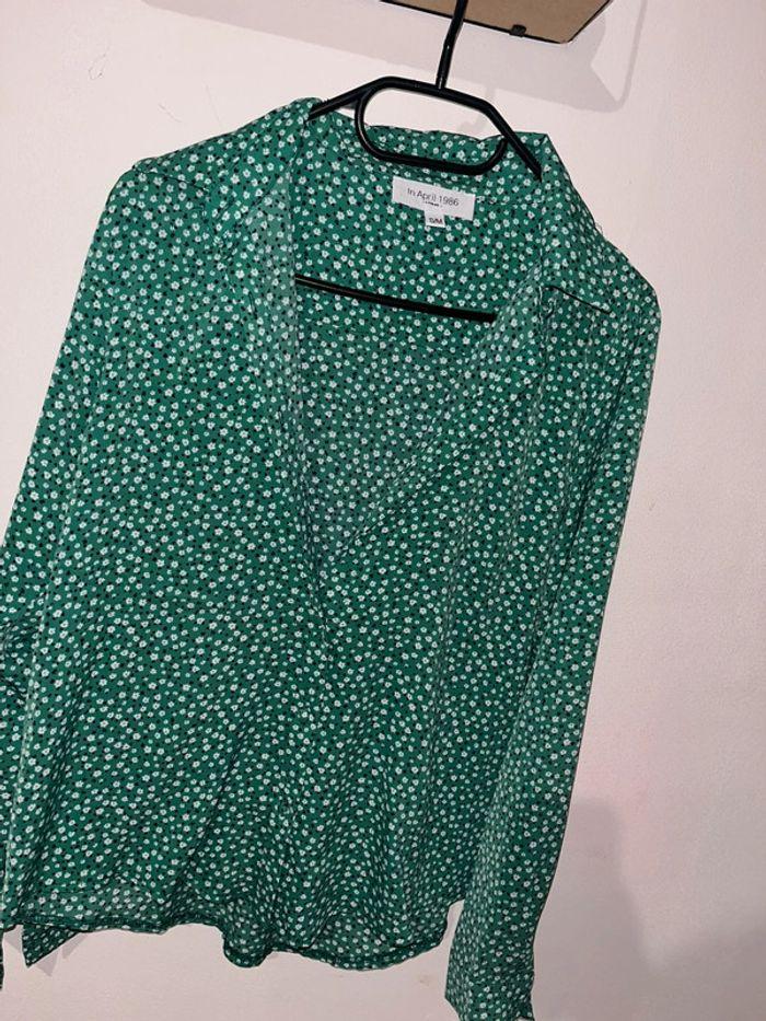 Chemise verte - photo numéro 1