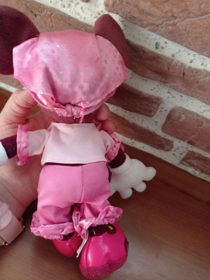 Peluche Minnie chanteuse rose - photo numéro 3