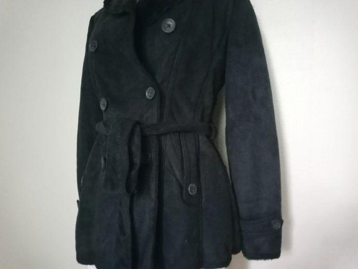 Manteau noir - photo numéro 3