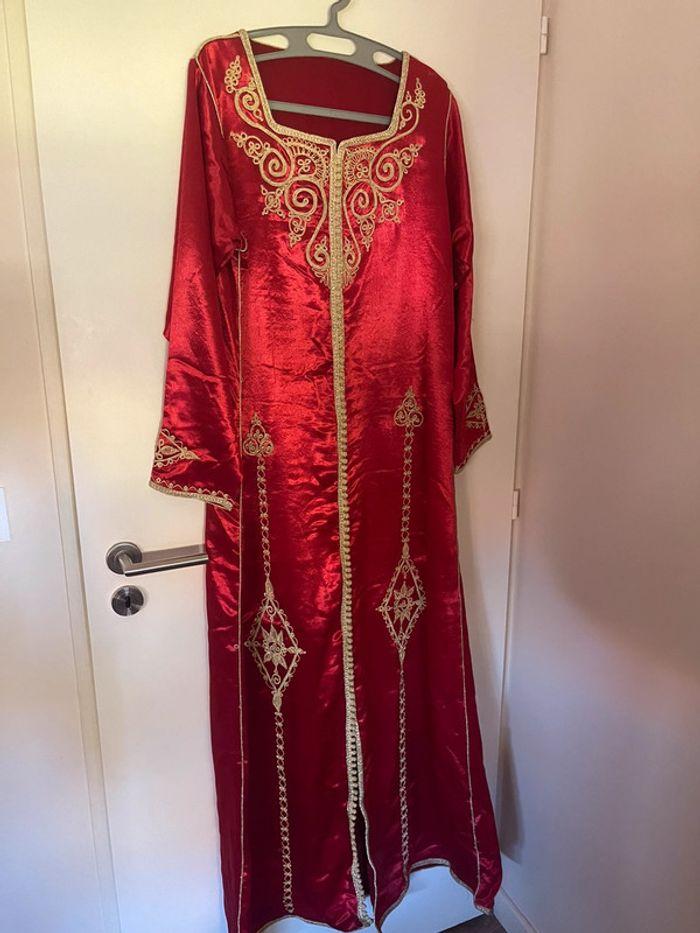 Robe caftan rouge et or - photo numéro 2