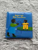 Livre petit ours brun