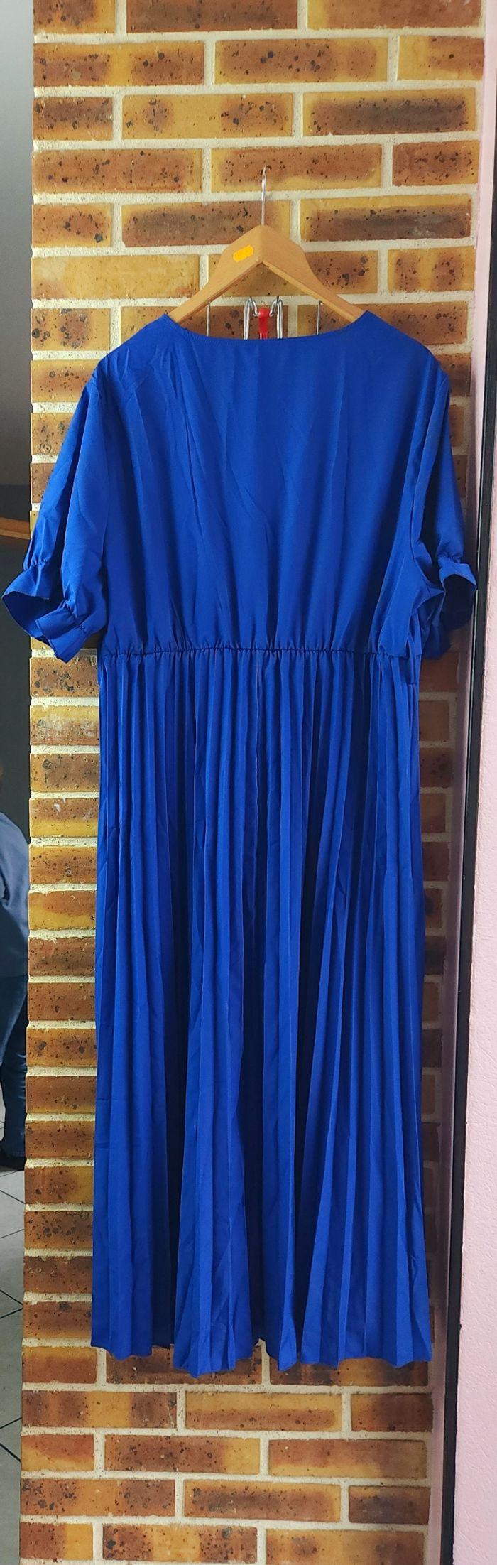 Robe longue plissée manches évasées bleu indigo Femme taille 54 marque Asos 🍬 - photo numéro 5