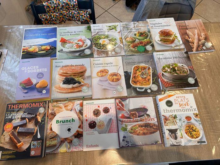 Lot livres Thermomix - photo numéro 1