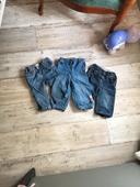 Lot 3 jeans 12 mois