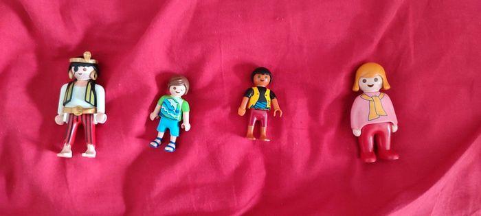 Figurine playmobil