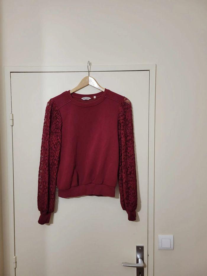 Sweat Naf Naf manches dentelle bordeaux taille S - photo numéro 1