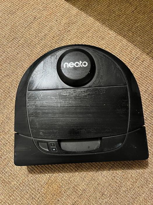 Aspirateur robot NEATO D404 / BOTVAC Connecté WIFI - photo numéro 1