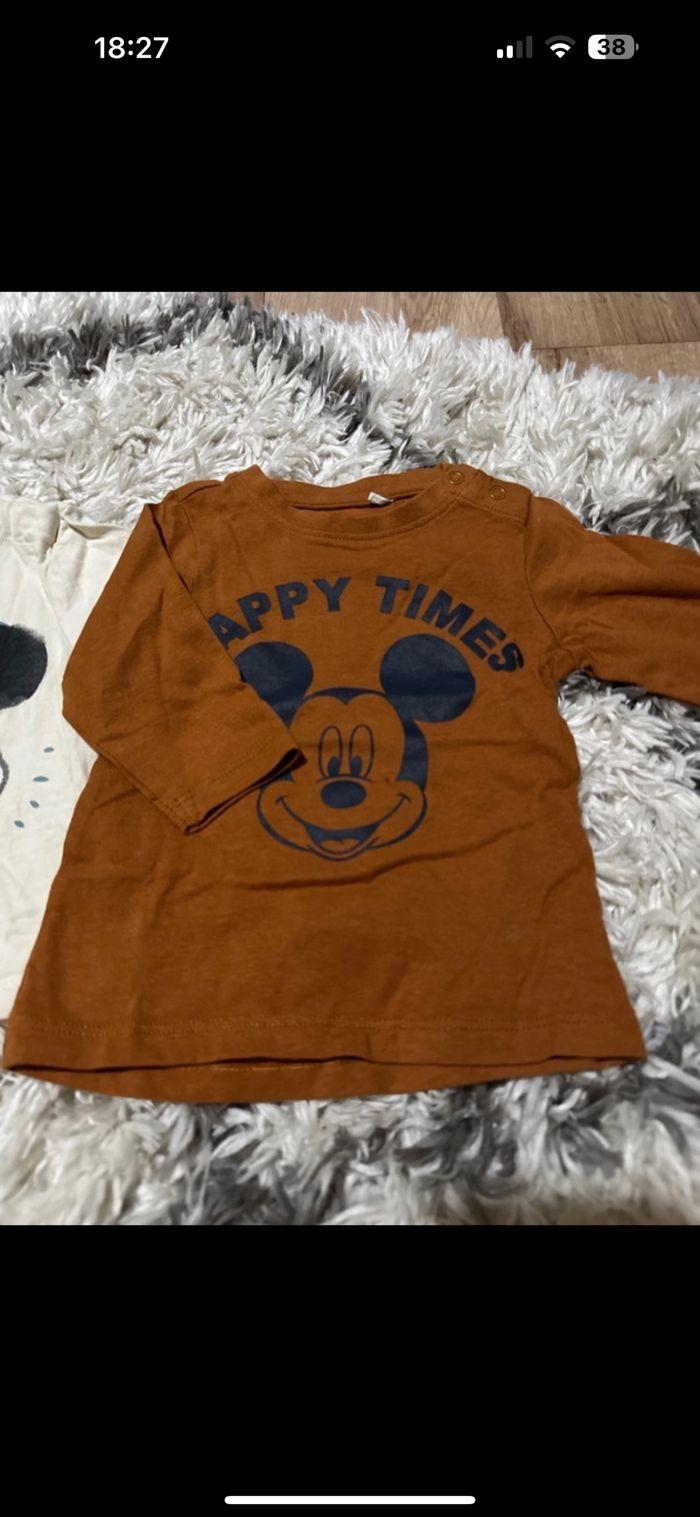 Lot de deux tee shirt Mickey - photo numéro 3