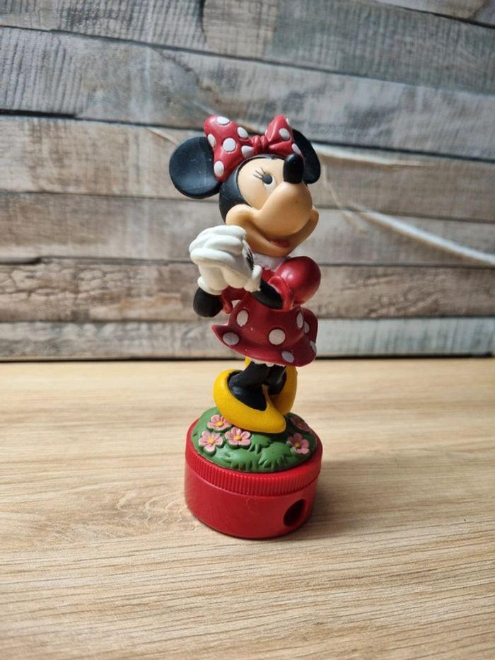 Lot de 10 figurines jouets Disney Mickey Minnie Daisy Donald Zaza - photo numéro 2