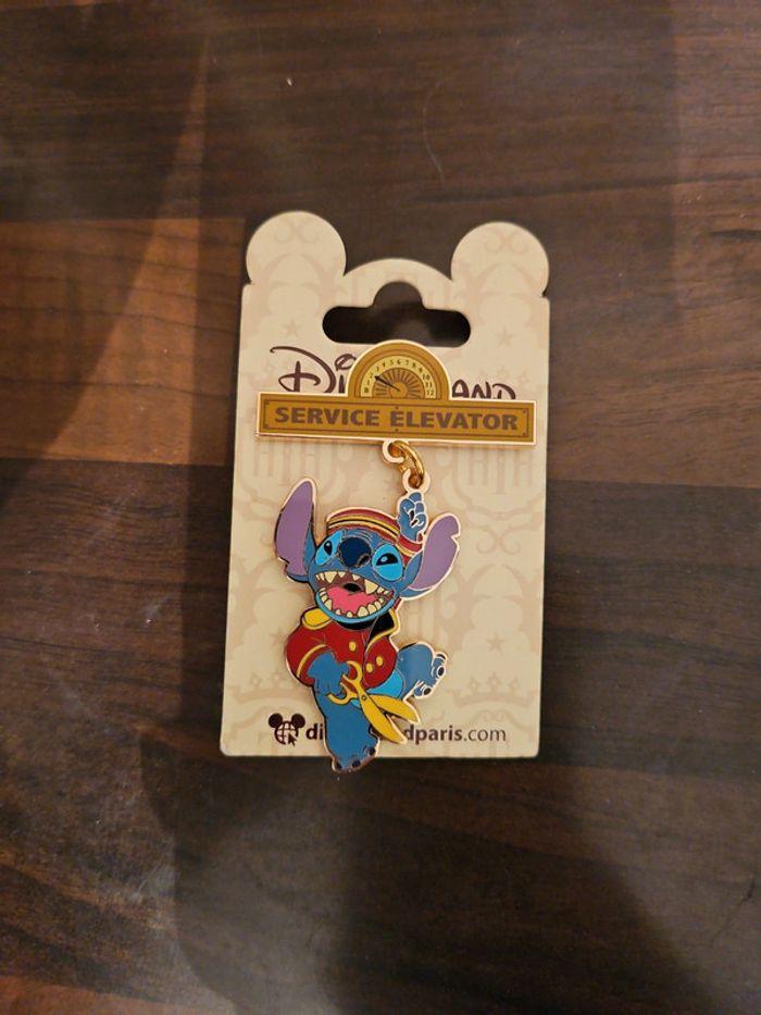 Pins Disney - photo numéro 1