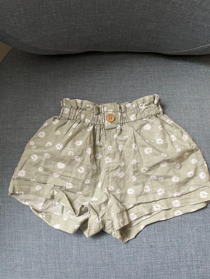 Short h&m 9 mois - photo numéro 1