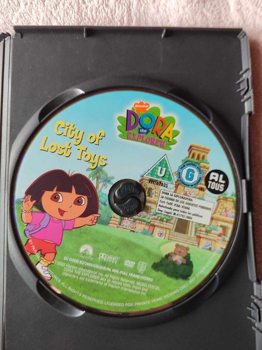 Dvd Dora l'exploratrice, le village des jouets - photo numéro 2