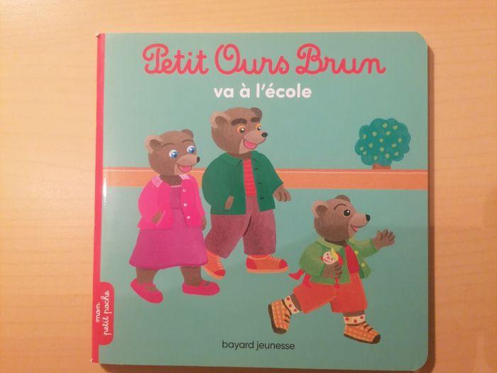 Peftit Ours brun livre neuf